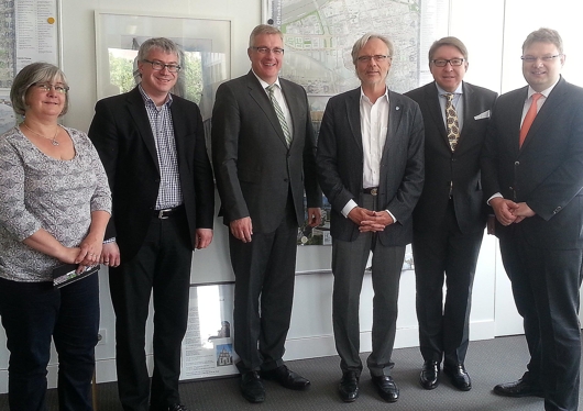 14_06_05 Bild OB Schneider, BDB-Frankfurt (web 530x374)_ost