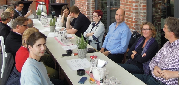 20. Bild2 (web 600x286)