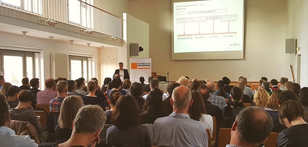 Seminar Mehrgeschossiger Wohnungsbau mit Mauerwerk, Stadtplanungsamt Frankfurt