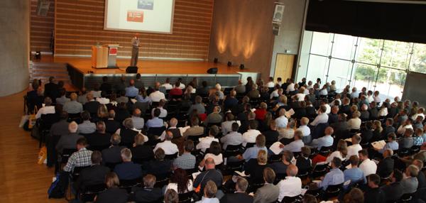 16_09_23-51-frankfurter-bausachverstaendigentag-web-600x286_bdb-bund