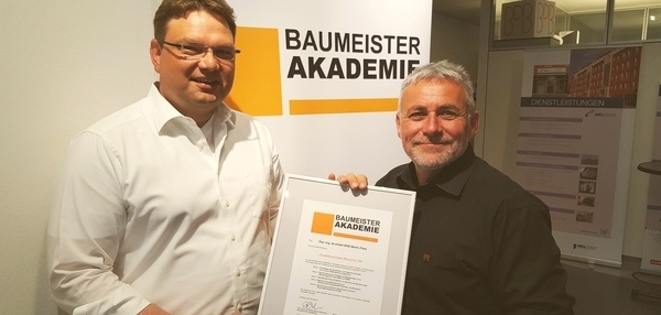 Zertifikat QUALITÄTSMANAGER BAURECHT .BA